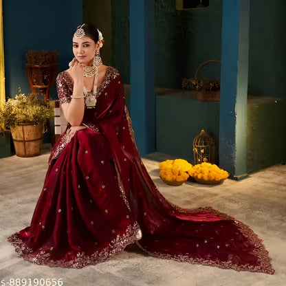 Trendy Fashionable Saree