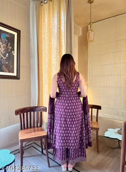 Kurti With Dupatta & Bottomwear
