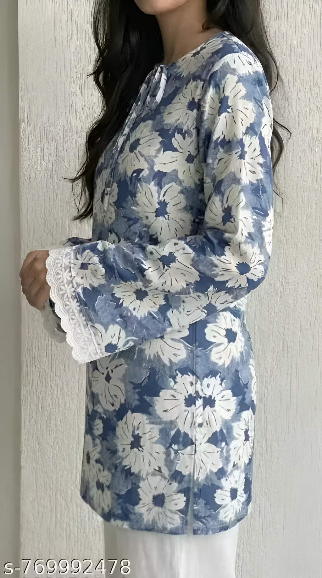 Fancy Graceful Women Tops & Tunics