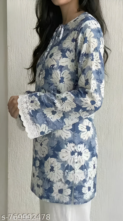 Fancy Graceful Women Tops & Tunics